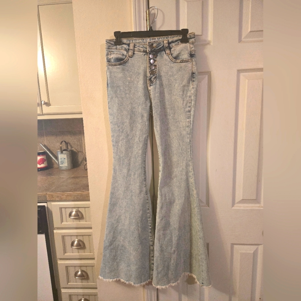entro Light Wash Flared Wide Leg Jeans